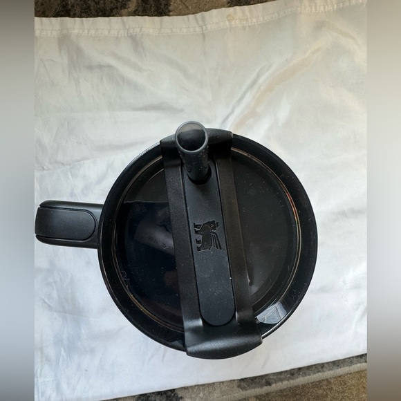 Stanley 40 oz - Picture 5 of 7